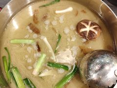 -四季喧黔味豆米火锅(万达广场店)