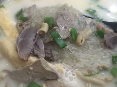 -津津老鸭粉丝馆(正东路店)
