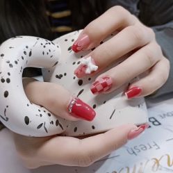 -槿里日式美甲工作室