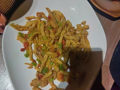 -耶里夏丽·新疆菜·28年喀什老馆(田林东路店)