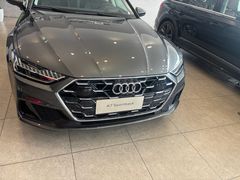 -上海永达奥诚奥迪4S店(申江路店)