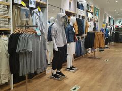 -优衣库(上海颛桥万达广场店)