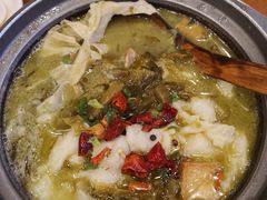 -周鱼小馆石锅酸菜鱼(活力汇店)