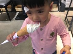 -万利隆·活力烘焙(人民路店)