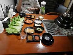 -肉甲韩国木炭烤肉(新壹街1店)