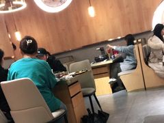 大堂-围炉肉舍•炭烤活鳗•丹东海鲜烤肉(步行街店)