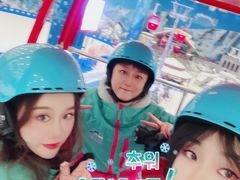 -长沙湘江冰雪世界