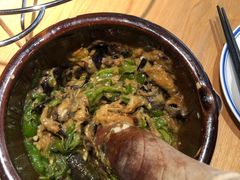 皮蛋青椒擂茄子-费大厨辣椒炒肉(万家丽一店)