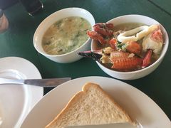 -Green Lobster Waskaduwa Seafood Restaurant