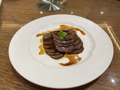 -乐忻皇朝(上海中心大厦店)