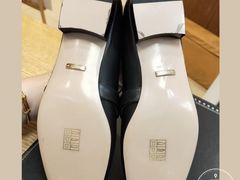 -爱革·奢品·鞋包·衣物·家居(金桥国际商业广场店)