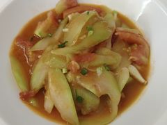 -香山湖渔家大院