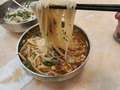 -卓雅桂林米粉