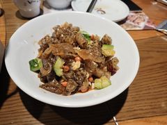 -黄泥岗·地道湖北菜(奥特莱斯店)