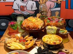 -Dragon Pizza•圆脸龙披萨·牛排餐厅
