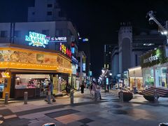 -宝健路步行街(Pedestrian Shopping Street)