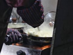 -无名氏宵夜小摊(祝家三姐妹馄饨店)