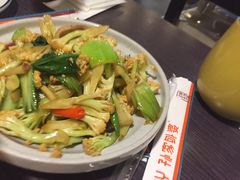 -孙家外婆•长春地标美食新名片(吾悦广场店)