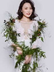 -易摄影婚纱摄影工作室