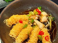 -鲜入唯煮·港式海鲜牛肉火锅(金宝街店)