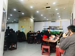 -牛一嘴·兰州牛肉面·大盘鸡(财富中心店)