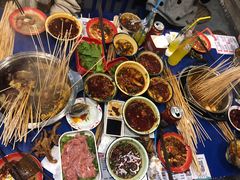 -马路边边串串香(涑河南街店)
