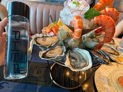-福楼毕斯罗F Bistronome(国贸商城约会地标景观店)