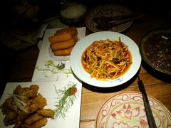 -唱吧麦颂KTV(东胜港悦广场店)