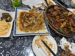 -八两八金·莱芜特色炒鸡(市南漳浦路店)