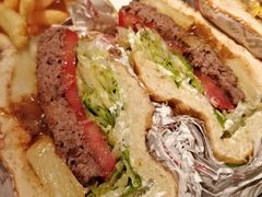 -The Habit Burger Grill 哈比特汉堡(复兴soho店)