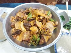 -尕有炕锅烤羊肉