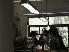 -花仓咖啡(祥安巷店)