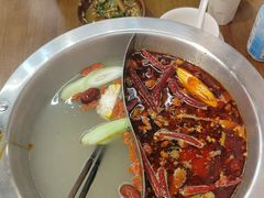 -黔哆哆地摊酸汤火锅(清湖店)