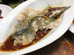 -艳阳天酒店(五里新村店)