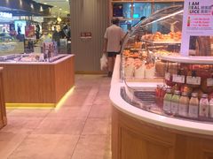 -巴黎贝甜(华堂新辰汇店)