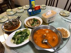 -鑫悦楼煎蟹·16年海鲜大排档