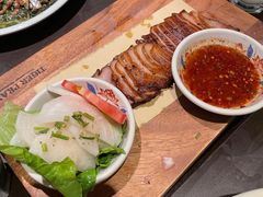 -大头虾越式风味餐厅(光明广场店)