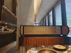 -铭牛烧肉·和牛海鲜自助(高新月牙湖店)