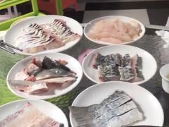 -正能量脆肉鲩火锅