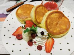 草莓舒芙蕾-娜娜家·Nana's restaurant(国金汇店)