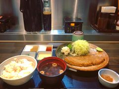 -牛かつもと村(原宿店)