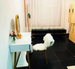 -美凰芳华悦颜产后健康管理中心