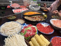 -憨铁匠老火锅(龙岗万科里店)