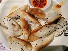 煎饺-罍+村卤菜摊(罍街店)