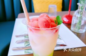 Watermelon and Green Grape Probiotic Sparkling Drink