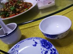 红烧狗鱼-煲来饱去冷水鱼