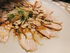 -穹六人间 people 6(岳阳路店)