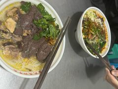 -文山荷鲜居(翠湖店)