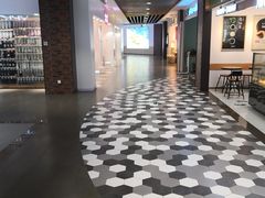 -百联临沂购物中心(临沂路店)