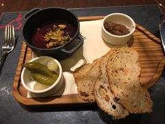 -恰餐厅及酒吧 CHAR Bar & Grill (北京丽都皇冠假日店)